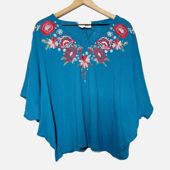 Savanna Jane Tops - Savanna Jane teal blue and red embroidered floral bat wing drop shoulder top M